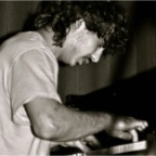 kul pianist på jam i Barcelona